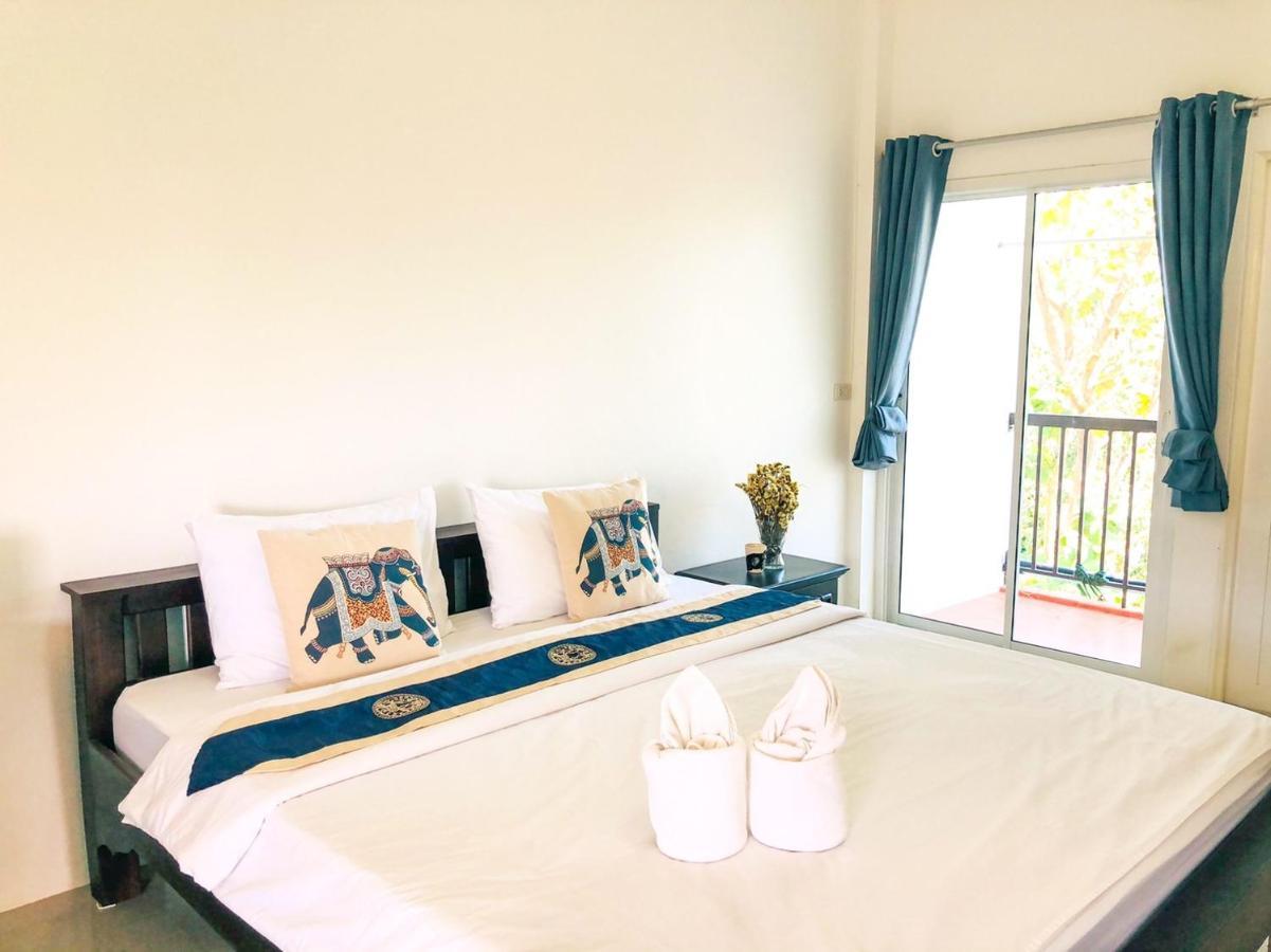 Baanlugchange Hotel Chanthaburi Exterior foto