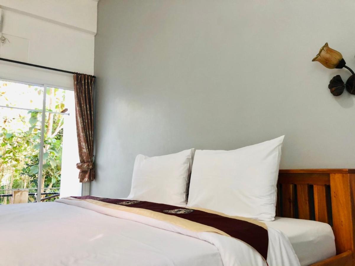 Baanlugchange Hotel Chanthaburi Exterior foto