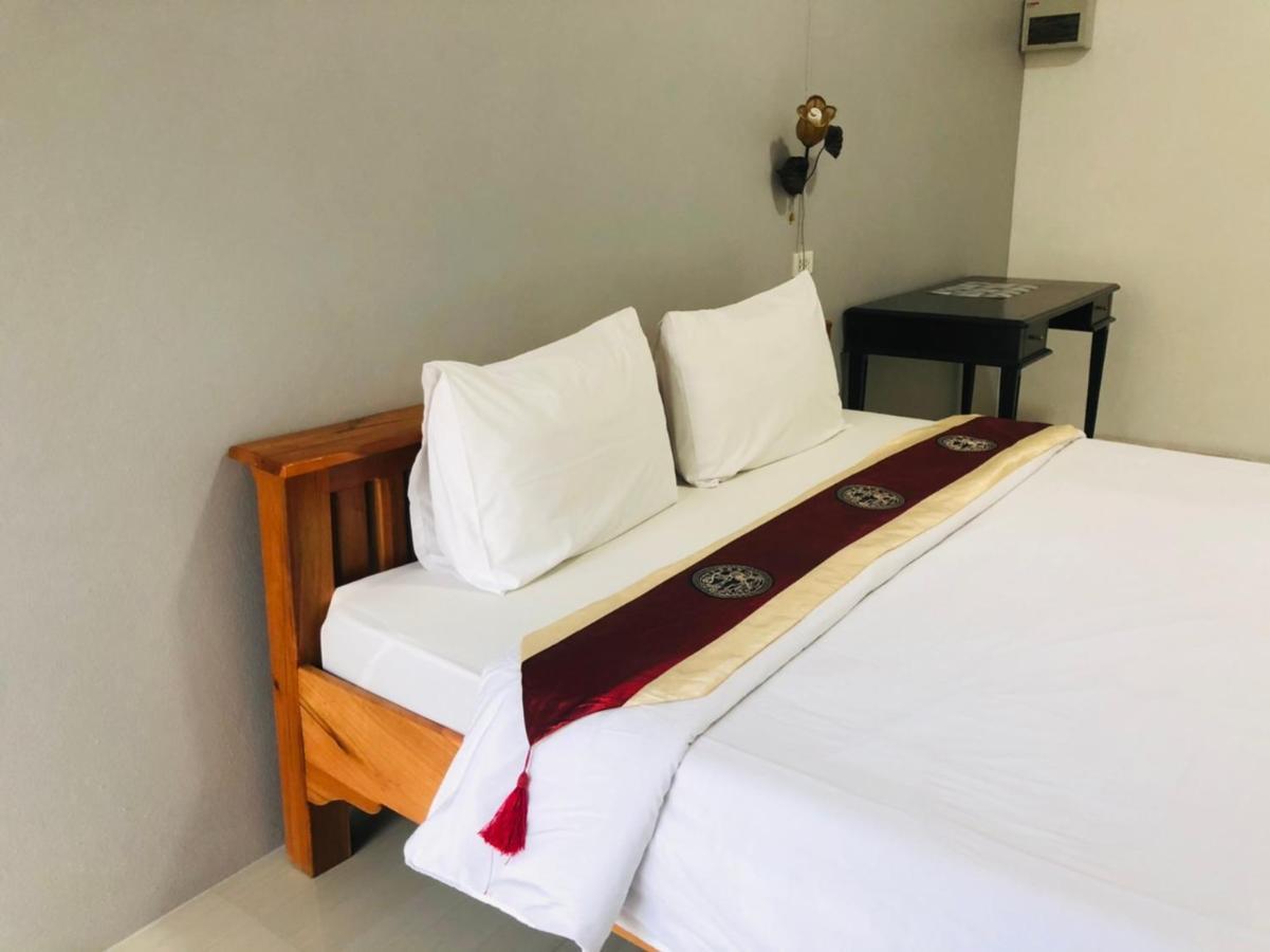 Baanlugchange Hotel Chanthaburi Exterior foto