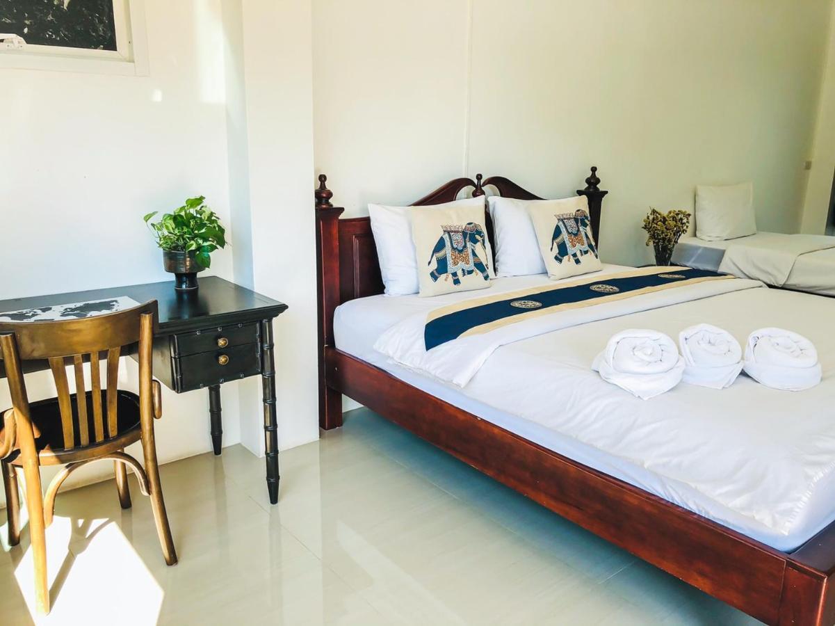Baanlugchange Hotel Chanthaburi Exterior foto
