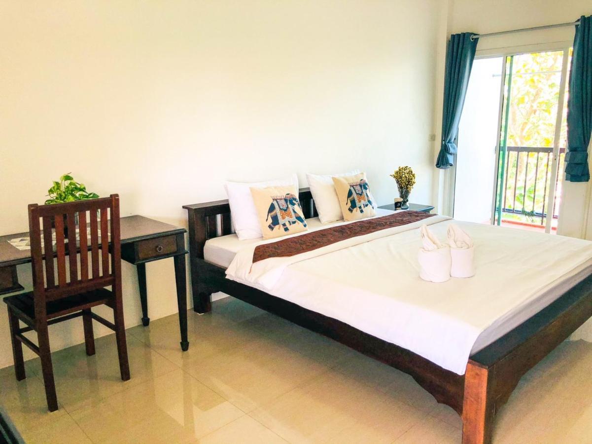 Baanlugchange Hotel Chanthaburi Exterior foto