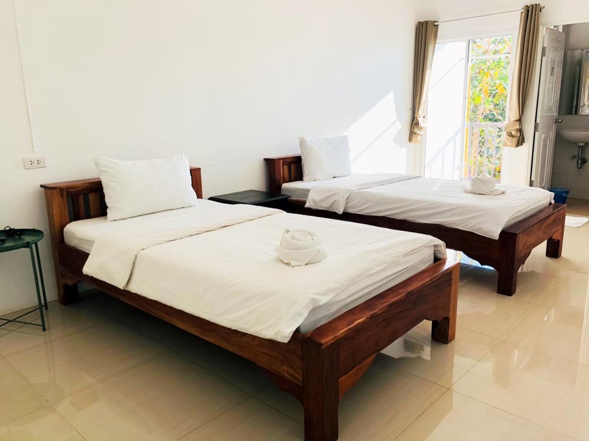 Baanlugchange Hotel Chanthaburi Exterior foto