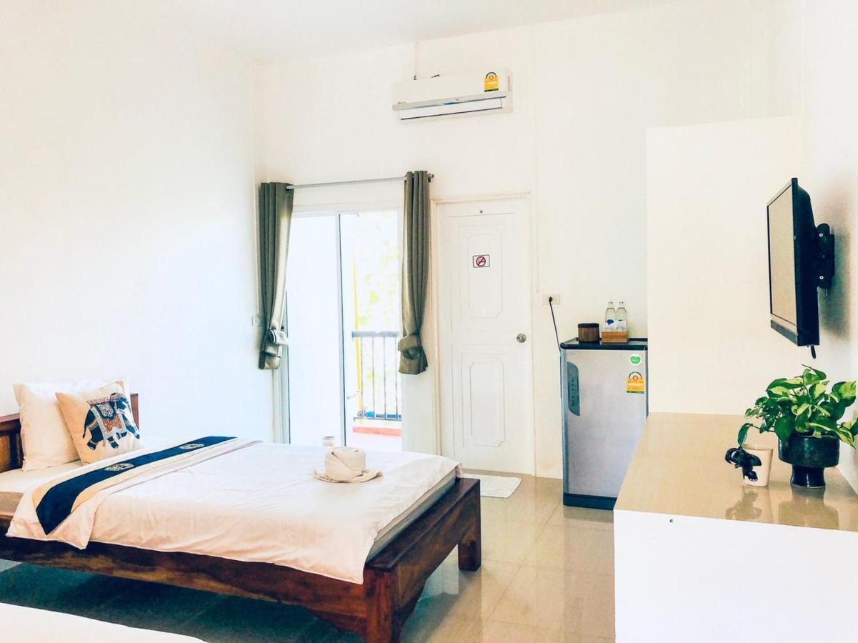 Baanlugchange Hotel Chanthaburi Exterior foto