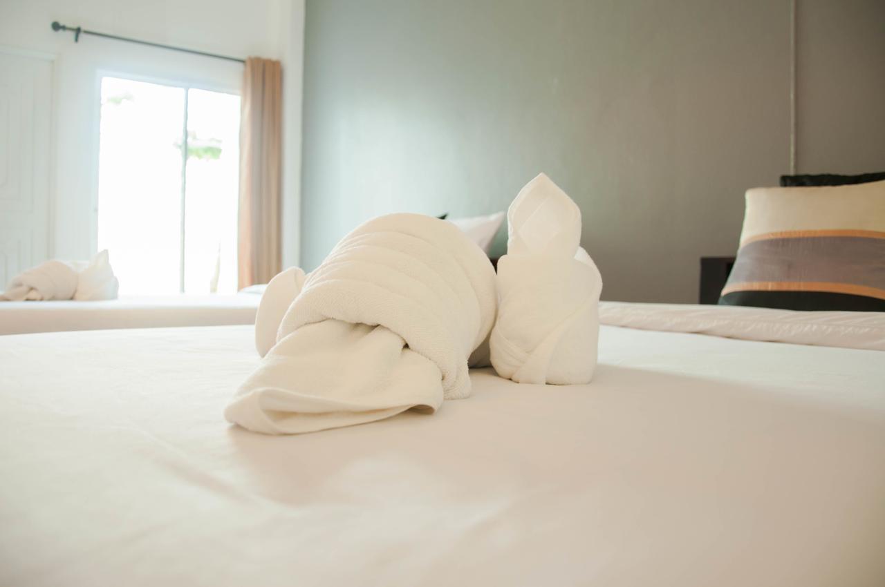 Baanlugchange Hotel Chanthaburi Exterior foto