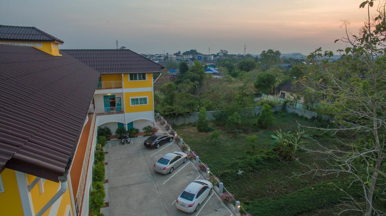 Baanlugchange Hotel Chanthaburi Exterior foto